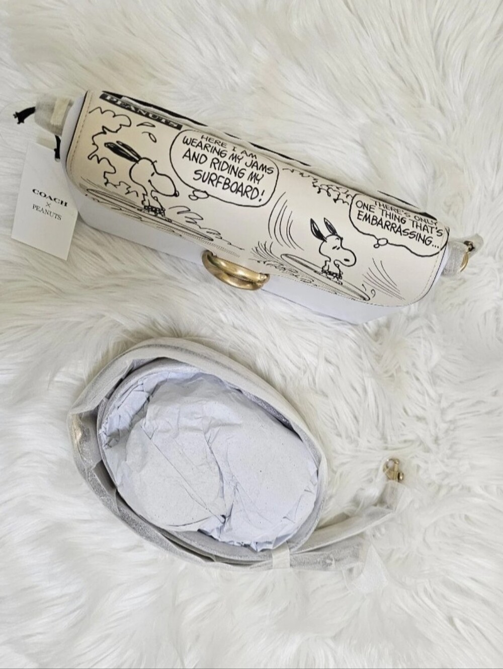 Coach x Peanuts Tabby Shoulder Bag - Picture 4 of 11